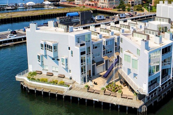 Living at Constellation Wharf: Serenity and Urban Lifestyle Combined in Bostons Iconic Waterfront