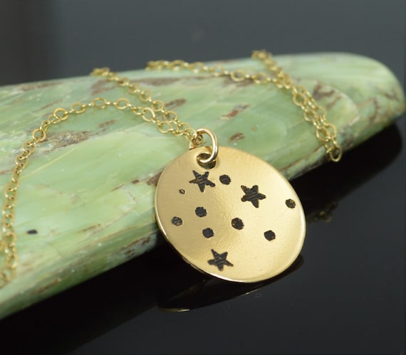Elegant Aquarius Constellation Necklace: Perfect Zodiac Jewelry Gift