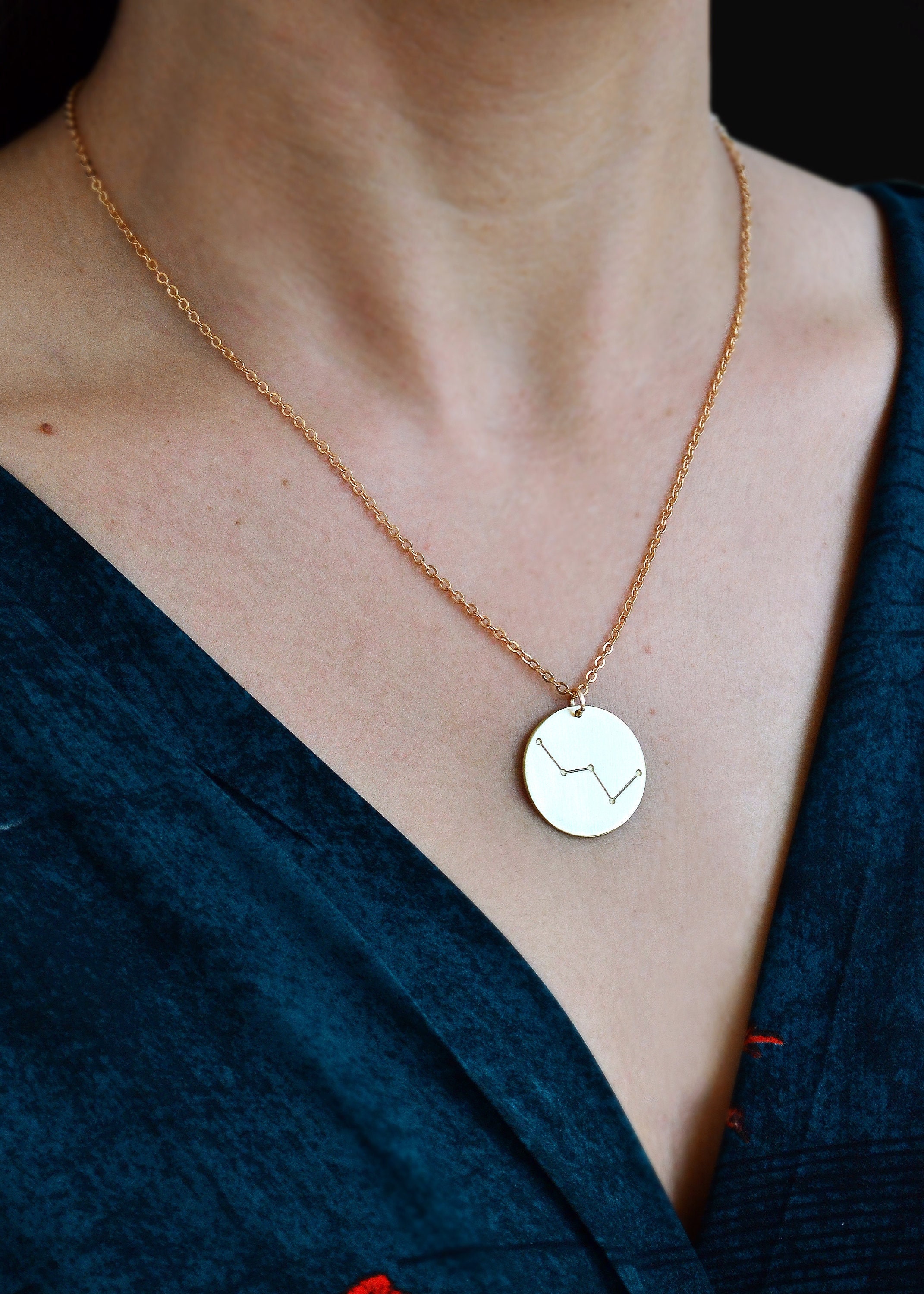 Cassiopeia Constellation Necklace: Simple Design, Elegant Style
