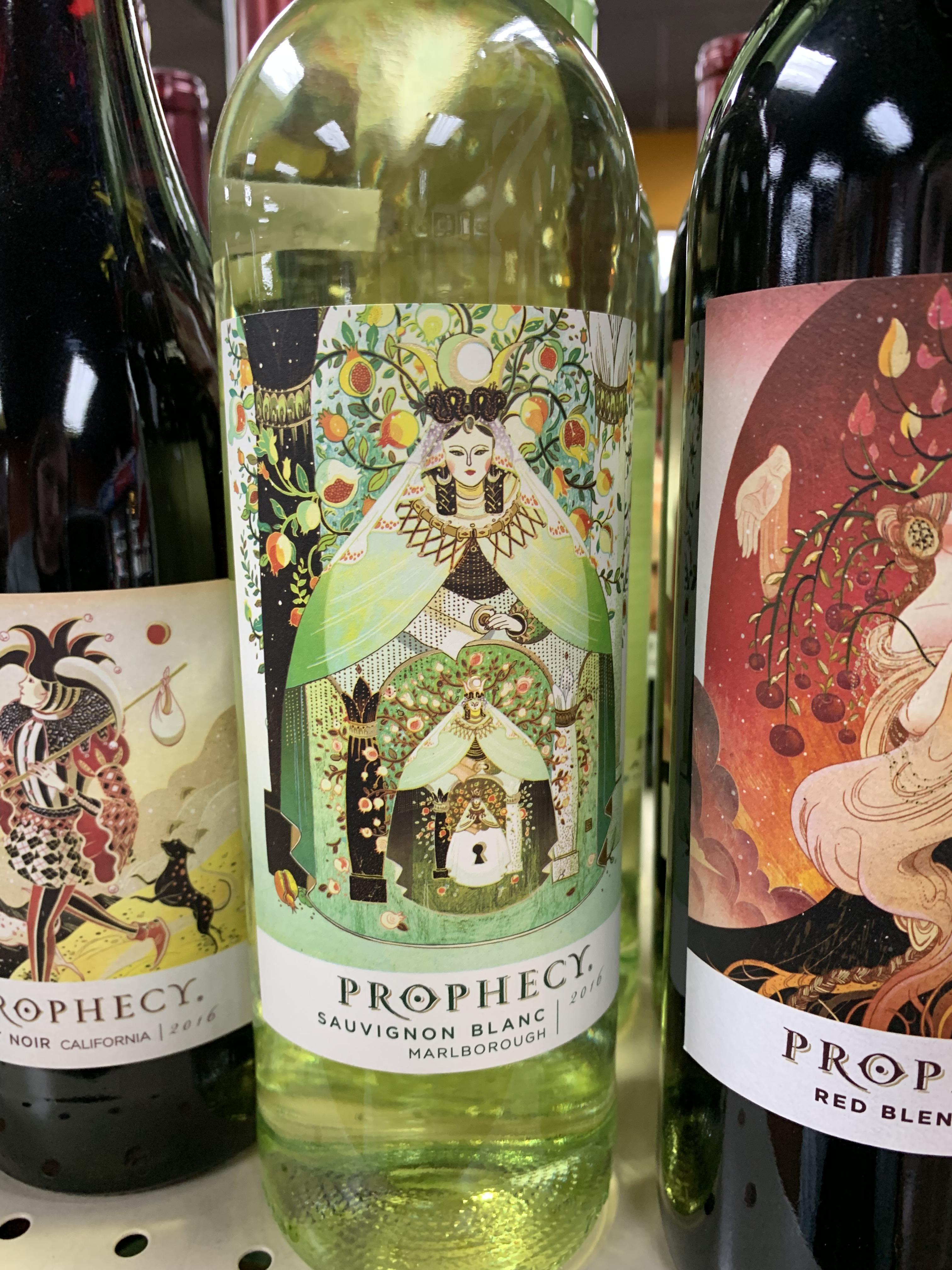 Tarot Wine Pairings: Is It Legit? Discover the Magic Behind This Fun Trend