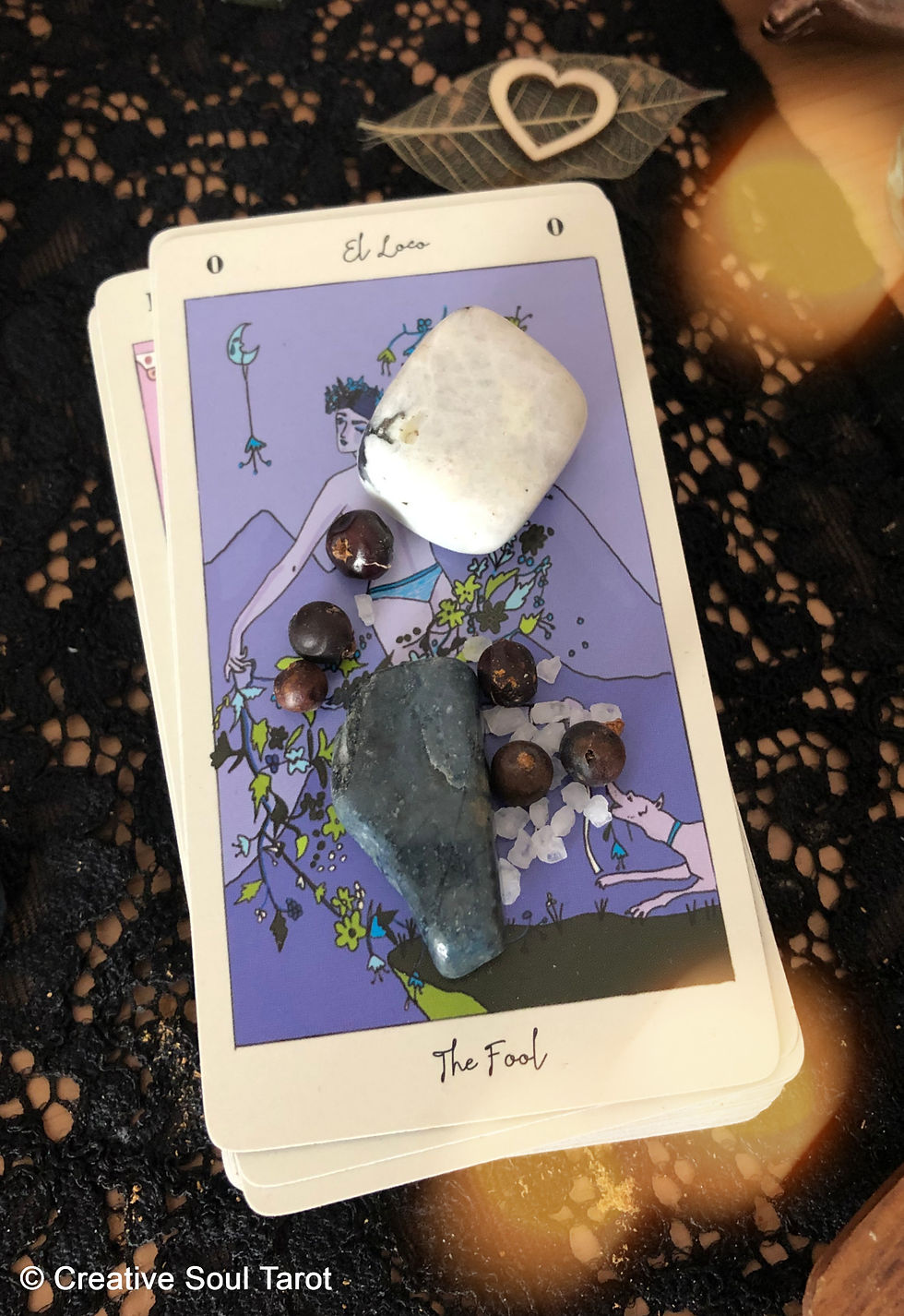 Best Crystals for Tarot: Unlock Deeper Meanings easily.